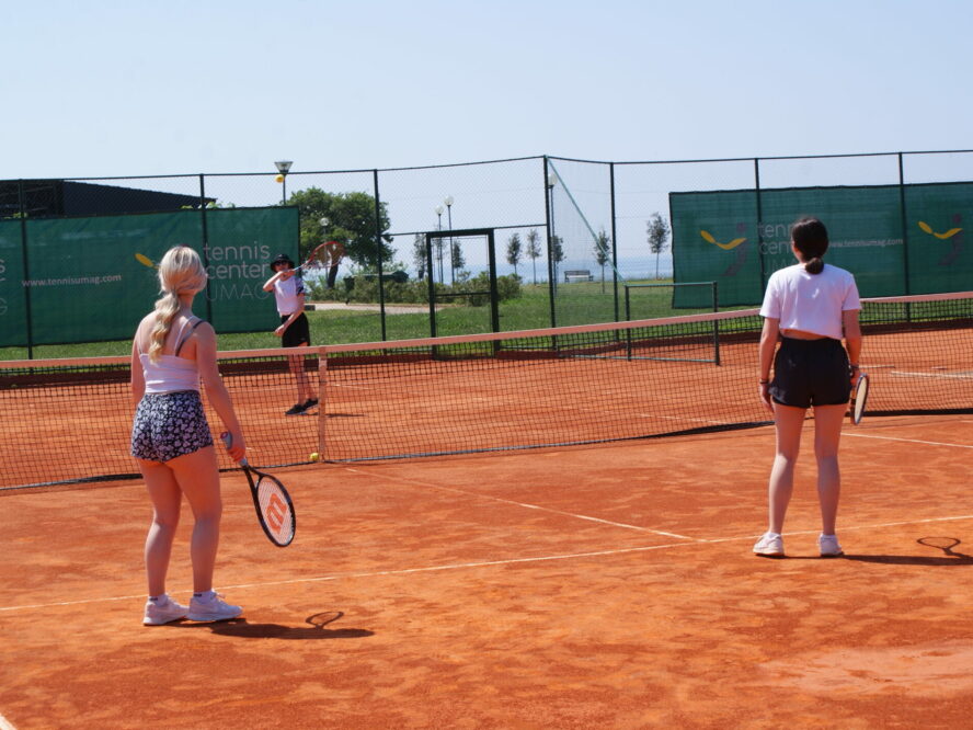 Tennis Tennis