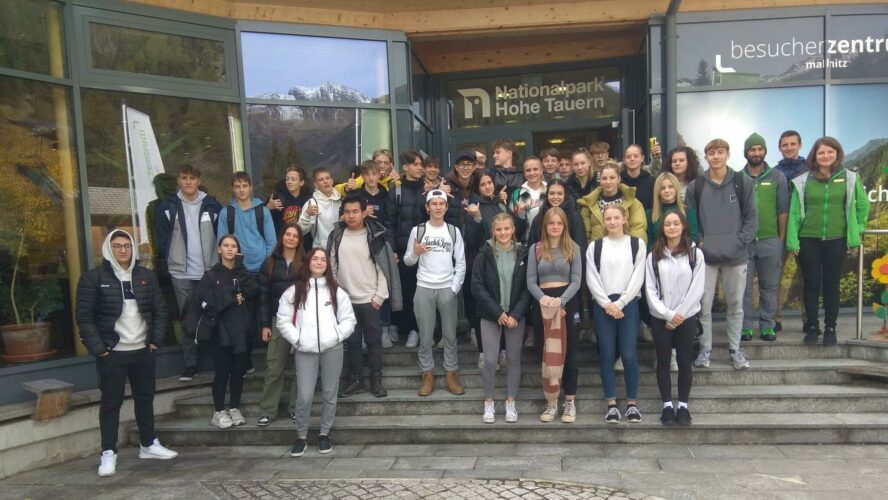 Gruppenfoto der Klassen Gruppenfoto der Klassen