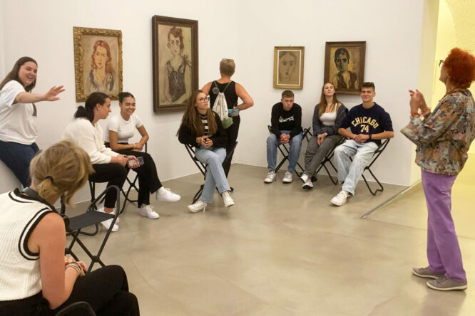 Führung durch die Ausstellung Führung durch die Ausstellung