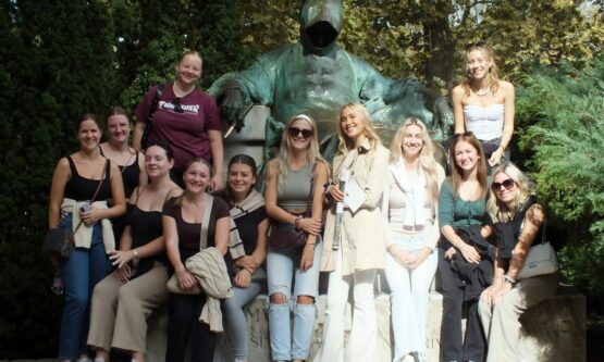 Vor dem Anonymen Chronisten Vor dem Anonymen Chronisten