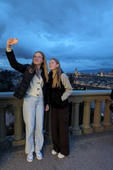 Amy_und_Susanne_Florenz Amy_und_Susanne_Florenz