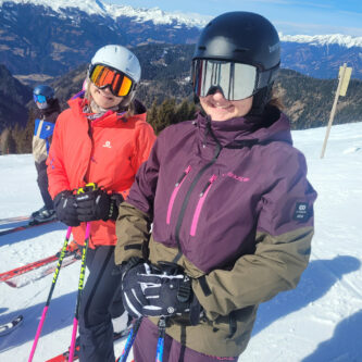 Skitag7AC (4) Skitag7AC (4)